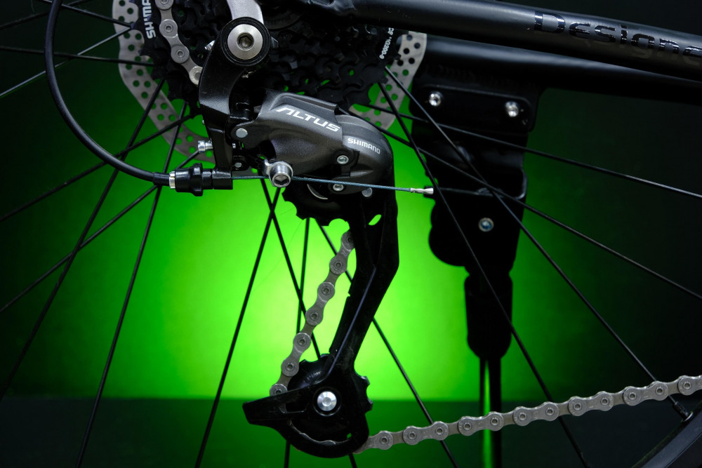 Lorak 7.0 Матовый Чёрный/Зелёный рама 21 (на рост 183-190)