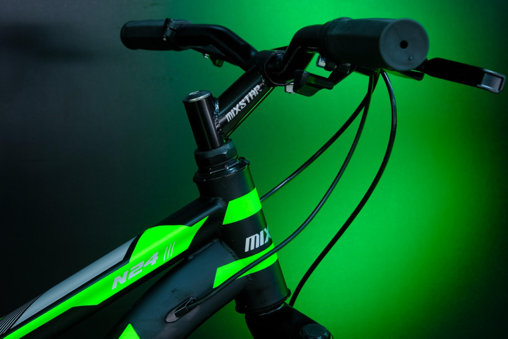 MIXSTAR N26 Чёрный/Зелёный