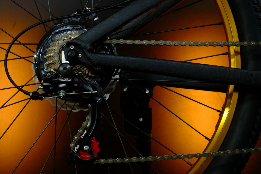 LORAK JOKER Hard 26 Матовый Чёрный/Золотой