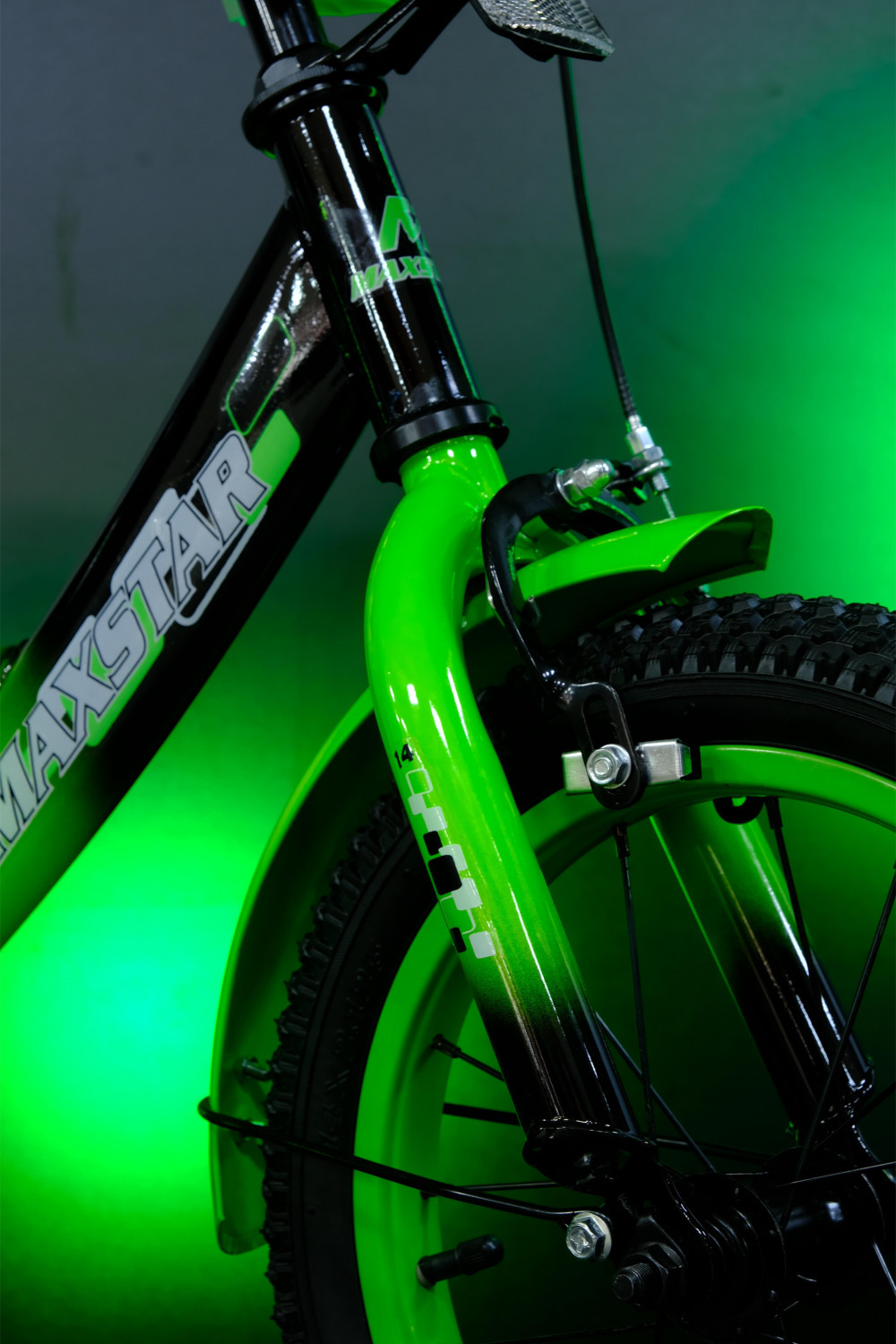 MAXSTAR 16 Star Зелёный/Чёрный
